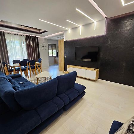 Tower Bridge Apartment Tirana Exterior foto